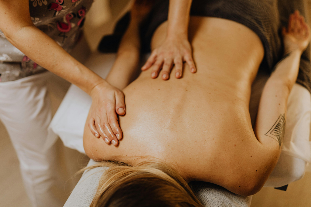 Ritual thai beneficios de una experiencia de bienestar oriental